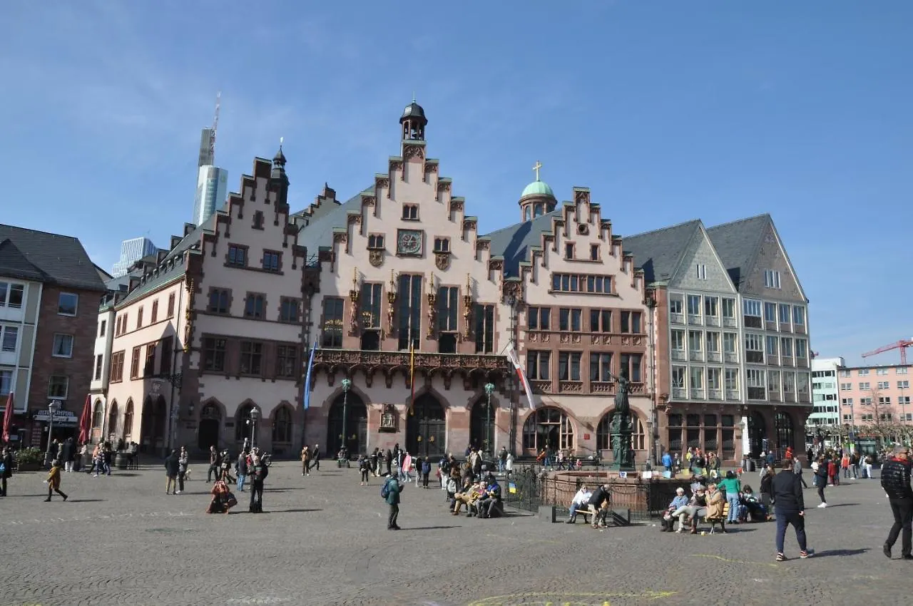 **  Frankfurt Bed & Breakfast Frankfurt am Main Germany